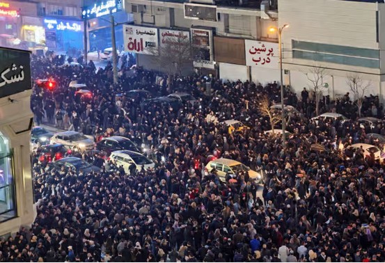 پرونده:تهران، ۱۸ دی.jpg