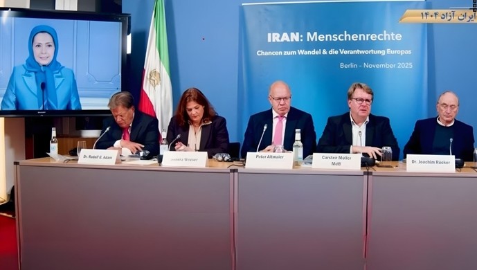 پرونده:کنفرانس برلین - آبان ۱۴۰۴.jpg