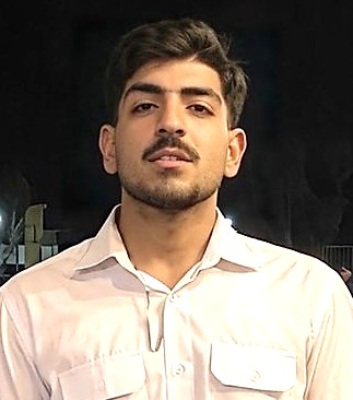 پرونده:امیرمحمد حاتمی،اصفهان.jpg