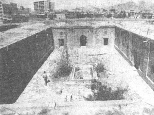 قزل‌قلعه پیش از تخریب ۱.JPG