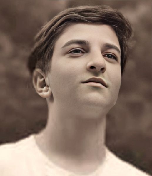 پرونده:ابوالفضل پایدار1.jpg