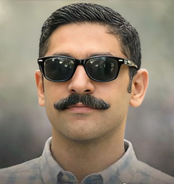 پرونده:سید میلاد حسینی1.jpg