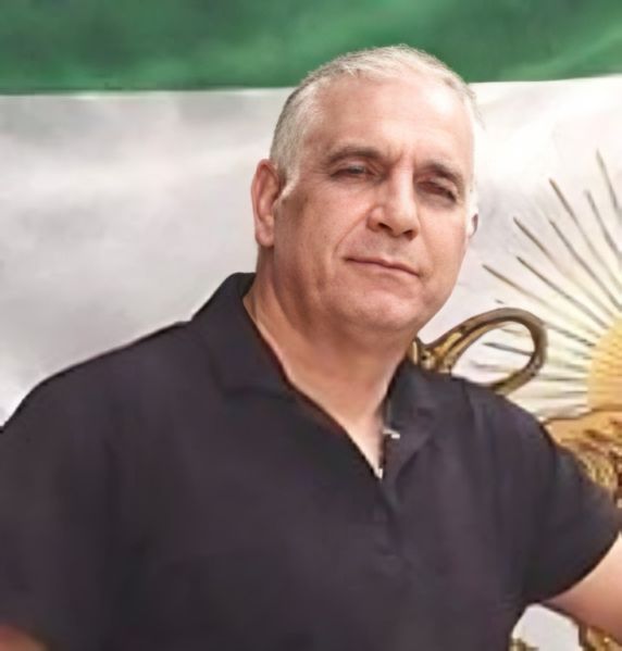پرونده:مهرزاد بهداروند،اصفهان.jpg