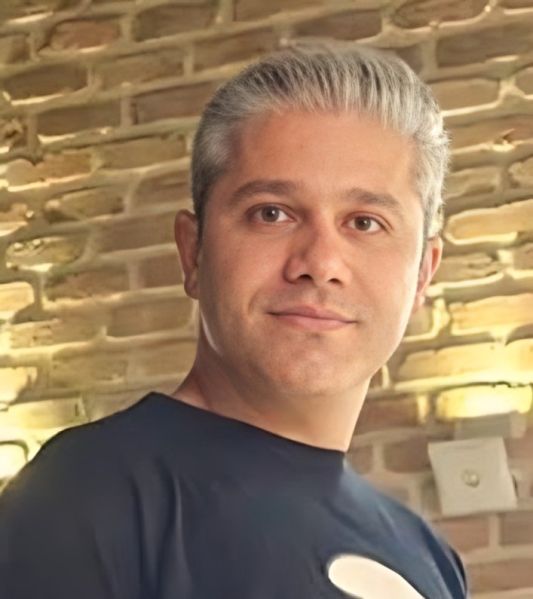 پرونده:علی مرادی1.jpg