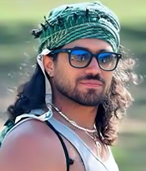 پرونده:بابک صادقی محسنی1.jpg