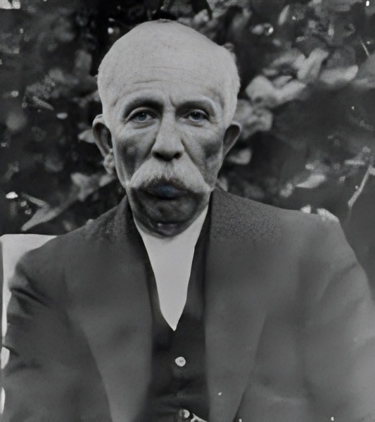 پرونده:حسن مستوفی الممالک.jpg