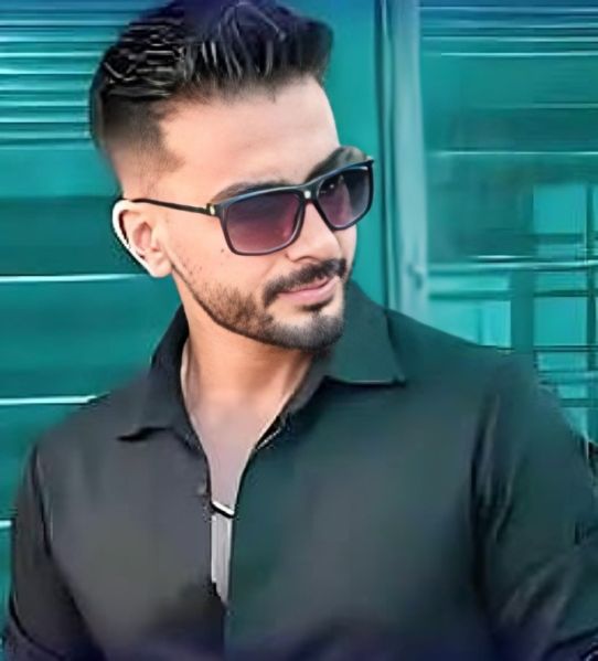 پرونده:حمید میرلوحی،اصفهان.jpg