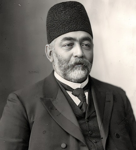 پرونده:میرزا علی اصغر اتابک؛2.jpg