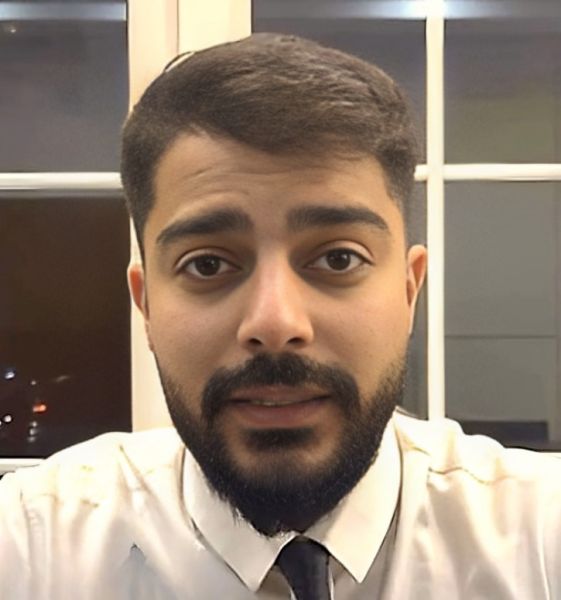 پرونده:نیما پارسا1.jpg