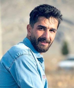 رضا اکبری،اصفهان.jpg