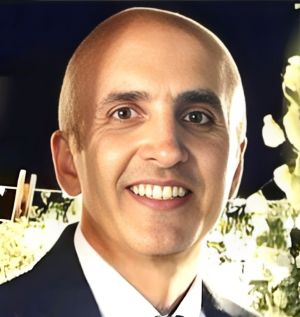 افشین میارکیانی1.jpg