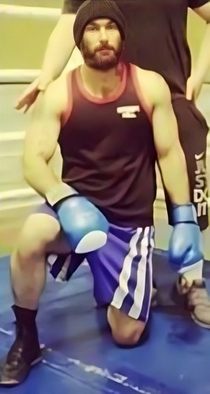 صادق فولادی وندا؛4.jpg