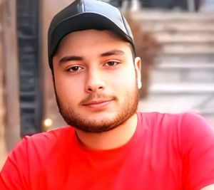 آیدین دولتخواه1.jpg