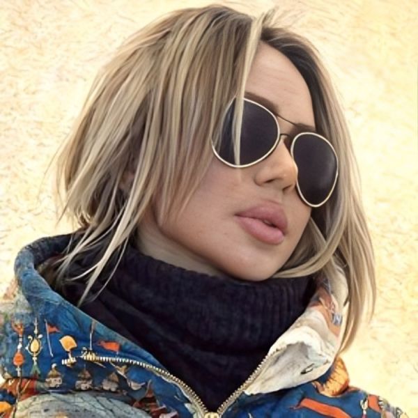 پرونده:نازنین سیدی،کرج.jpg