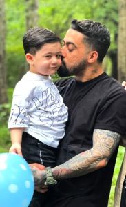 محمدصالح ظریفمقدم با پسرش برسام