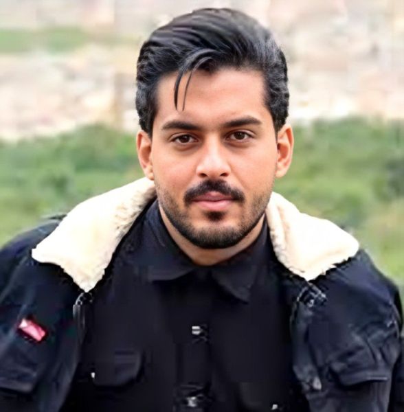 پرونده:معین رنجبر (همایون).jpg