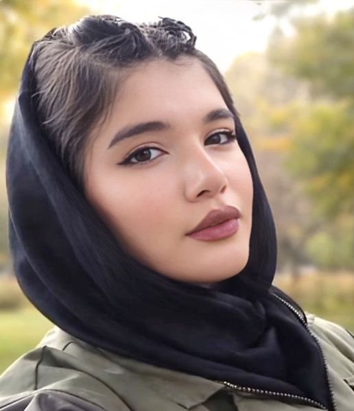 پرونده:پریا قلاوند،تهران.jpg