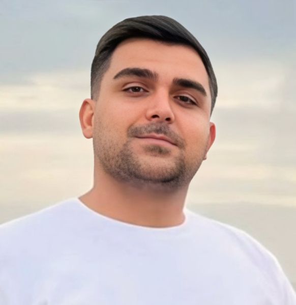 پرونده:مسعود بهمنی،شهریار تهران.jpg