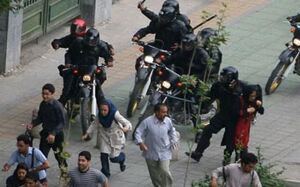 سرکوب اعتراضات مردمی.JPG