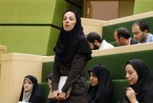 پرونده:مسیح علینژاد خبرنگار در مجلس ایران