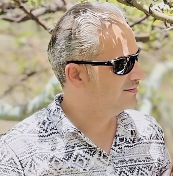 پرونده:بهروز منصوری1.jpg