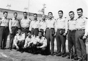 پايگاه هوايي دزفول - مقابل ساختمان گردان پروازي۱۳۴۰.JPG