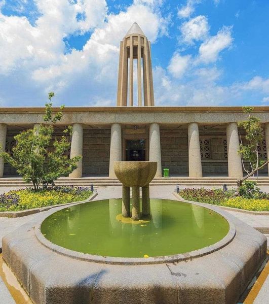 پرونده:ابن سینا.jpg