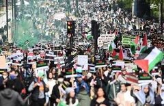 تظاهرات بزرگ لندن علیه کشتار مردم غزه