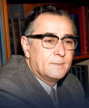 پرویز ناتل خانلری.png