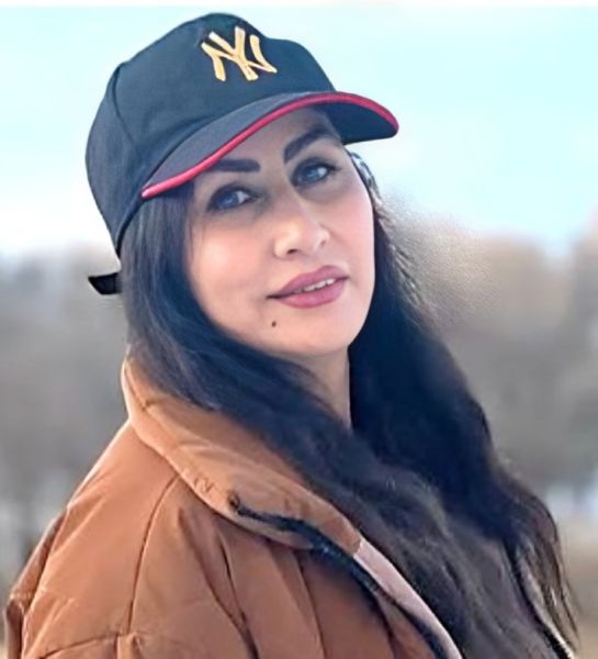 پرونده:دلارام کاظمی1.jpg