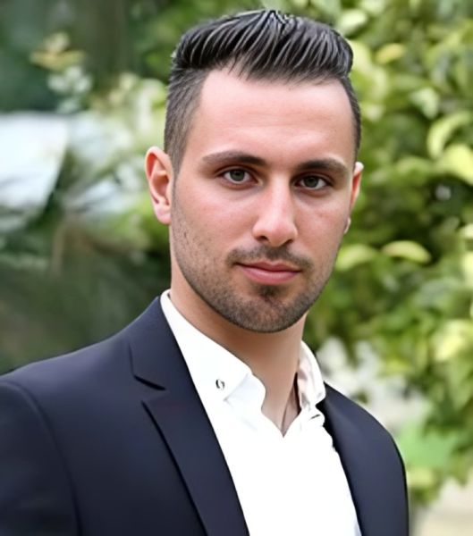 پرونده:جواد یوسفی،رشت.jpg