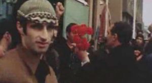 لحظه‌ی آزادی حمید خادمی از زندان قصر در سال ۱۳۵۷