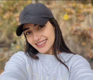 فاطمه عباسی.jpg