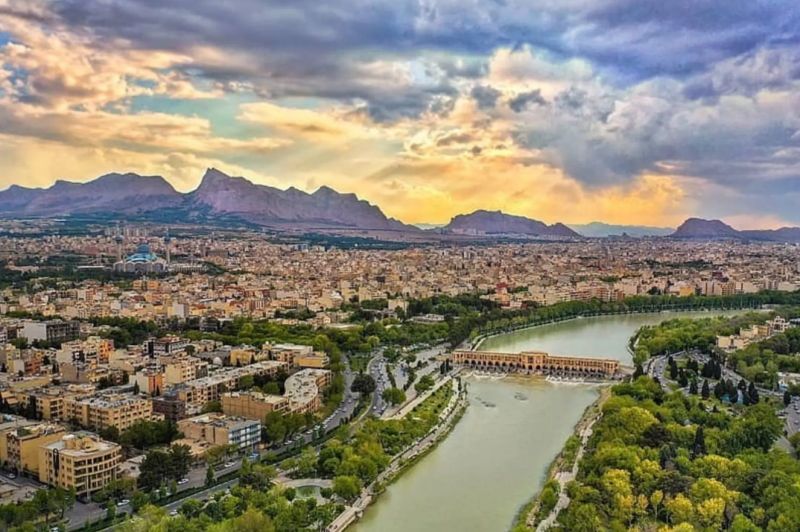 پرونده:زاینده رود.jpg