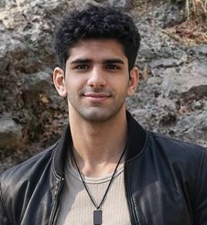 عرفان بزرگی1.jpg