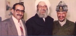 جلیل گادانی در کنار یاسر عرفات و شیخ عزالدین حسینی
