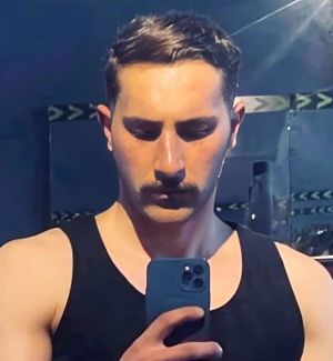 متین خسروی1.jpg