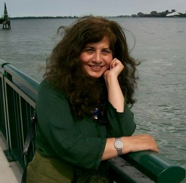 پرونده:زری اصفهانی؛2.jpg