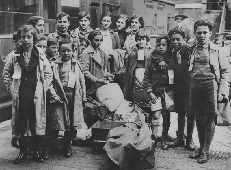 پرونده:کودکان باسک-پناهنده در انگلستان.jpg